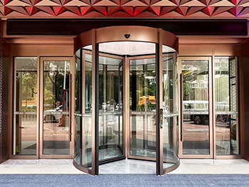 �����Զ���ת��